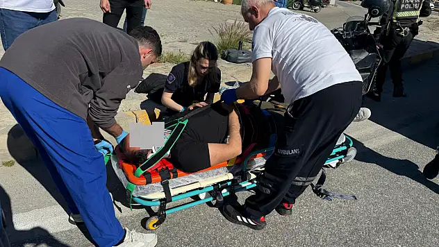 Bitez Kavşağı'nda Kaza: Motosiklet Sürücüsü Yaralandı