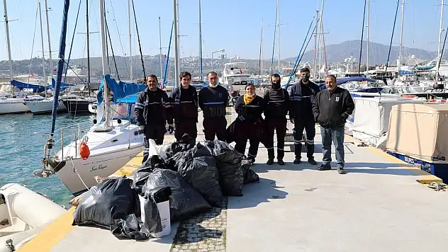 BİTEZ'DE KIYI TEMİZLİĞİ YAPILDI