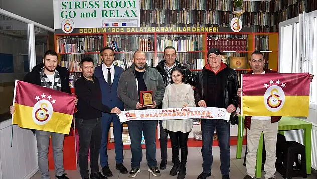 Bodrum 1905 Galatasaraylılar Derneği, 'Kütüphanesiz Okul Kalmasın' projesine destek verdi