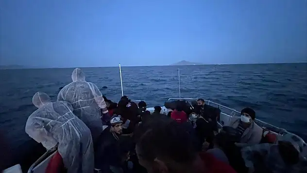 Bodrum açıklarında 27 düzensiz göçmen kurtarıldı