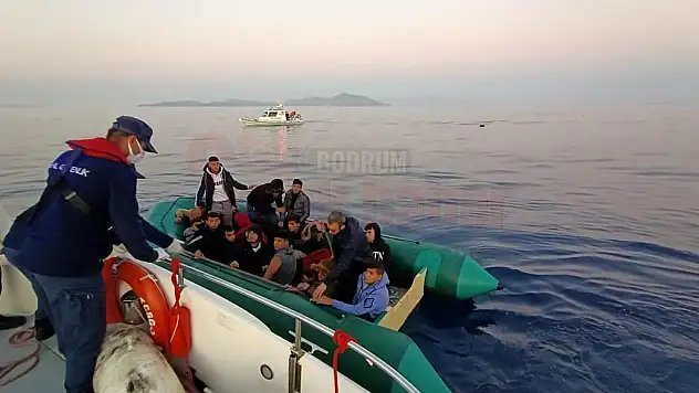 Bodrum Açıklarında 65 Düzensiz Göçmen Kurtarıldı