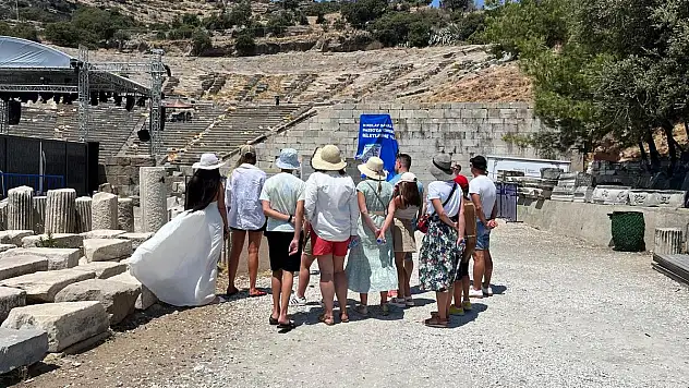 BODRUM ANTİK TİYATROSU: TARİHİMİZE YAKIŞMAYAN VİCDANSIZLIK