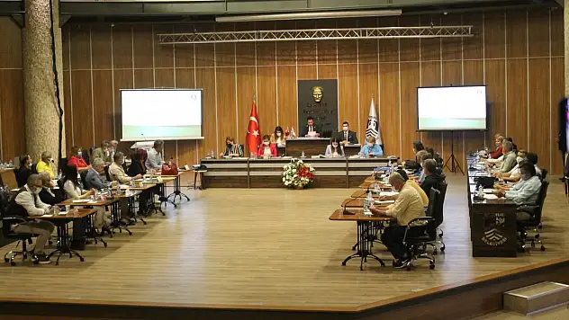 Bodrum Belediye Meclisi Esnafın Mağduriyetiyle Gündemi Açtı