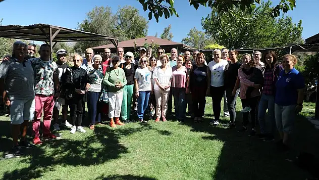 Bodrum Belediyesi, İşitme Engelli Vatandaşlar ile Bir Araya Geldi