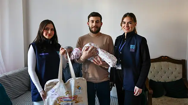 Bodrum'da 2026'nın ilk bebeği Eylül'e anlamlı ziyaret