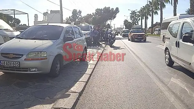 Bodrum' da 3 Aracın Karıştığı Zincirleme Kaza Meydana Geldi
