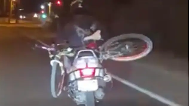 Bodrum'da trafikte tehlikeli yolculuk kameralara yansıdı