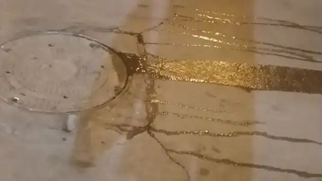 Bodrum'da utanç tabloları ! Su yok lağım var !