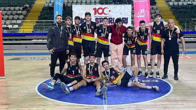 Bodrum Final Okulları Basketbol Takımı Muğla Şampiyonu Oldu