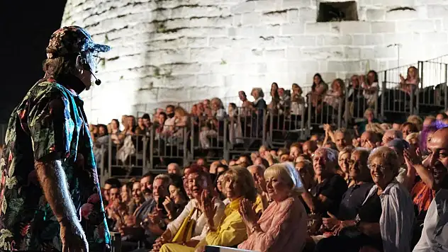 Bodrum Kalesinde Ali Poyrazoğlu Gecesi