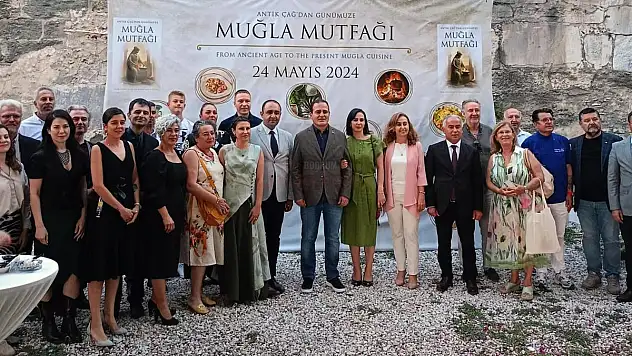 Bodrum Kalesinde Antik Çağ'dan Günümüze Muğla Mutfağı Kitabı Tanıtıldı