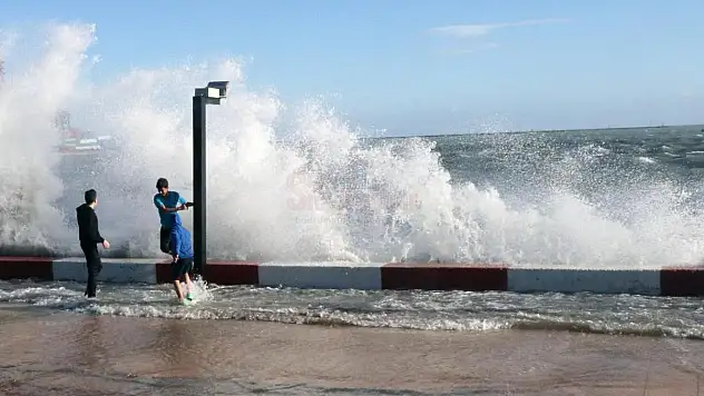 Bodrum-Kaş Arası Denizlerde Fırtına Uyarısı