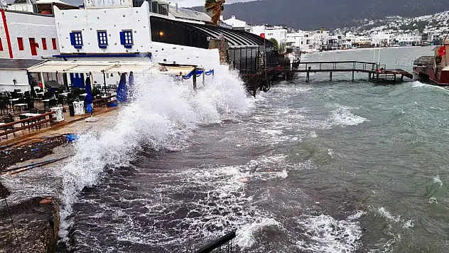 Bodrum-Kaş Arasında Fırtına Uyarısı: Denizciler Dikkat!