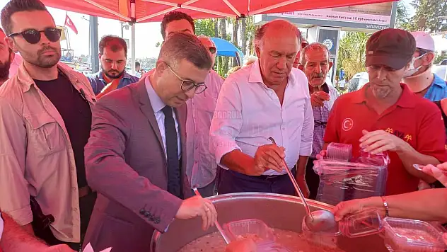 Bodrum Kızılay Şubesi Aşure Etkinliği Düzenledi