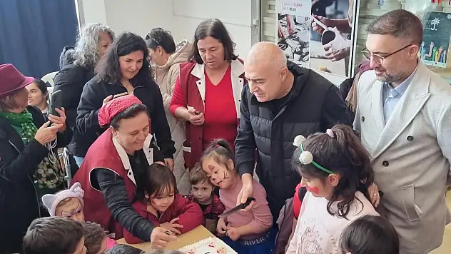 Bodrum Sağlık Vakfı'nda Geleneksel Yılbaşı Partisi