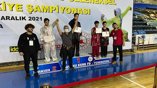 Bodrum spor wushu takımı Sakarya'daki turnuvada 10 madalya kazandı