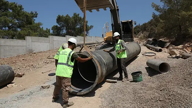 Bodrum'un patlayan hatlarını büyükşehir yeniliyor