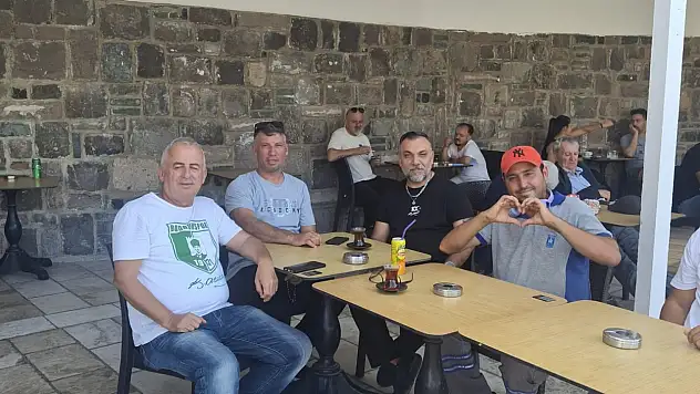 Bodrum'un renkli yüzü Hüseyin'e 'Müziğini Geri Verin' çağrısı