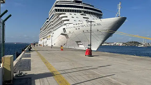 Bodrum'a  674 Yolcusu ile Geldi