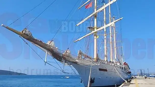 Bodruma Gemi İle Turist Geldi