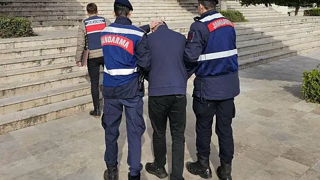 Kesinleşmiş Hapis Cezası Bulunan 3 Şahıs Tutuklandı