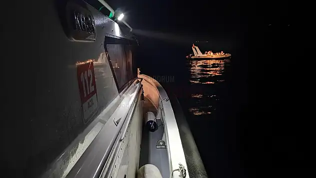 Bodrum'da 13 Düzensiz Göçmen Kurtarıldı