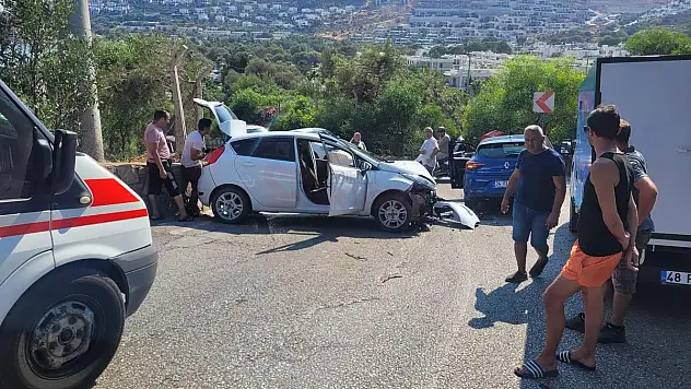 Bodrum'da 2 Farklı Kazada 3 Kişi Yaralandı