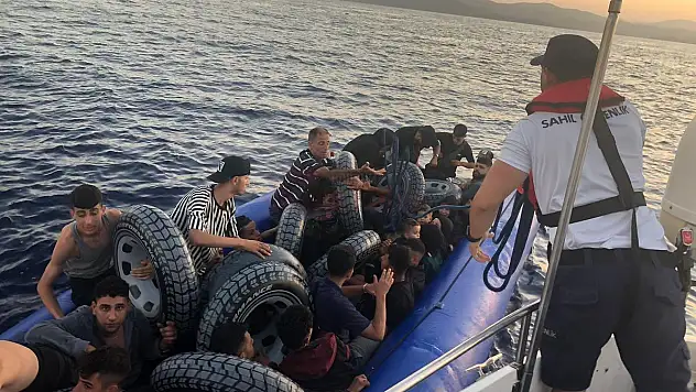 Bodrum'da 39 Göçmen Yakalandı, 59 Göçmen Kurtarıldı