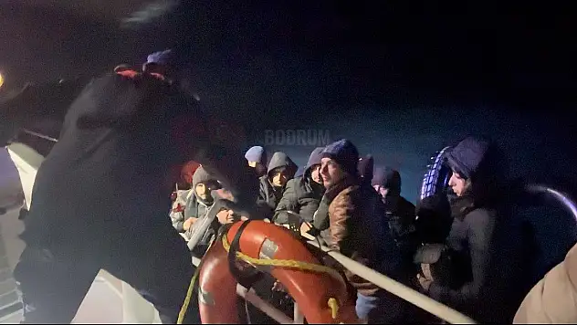 Bodrum'da 54 Düzensiz Göçmen  Yakalandı, 15'i Kurtarıldı