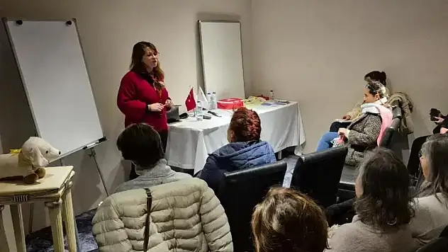 Bodrum'da 'Afetlerde Hayvanlara İlk Yardım' Eğitimi