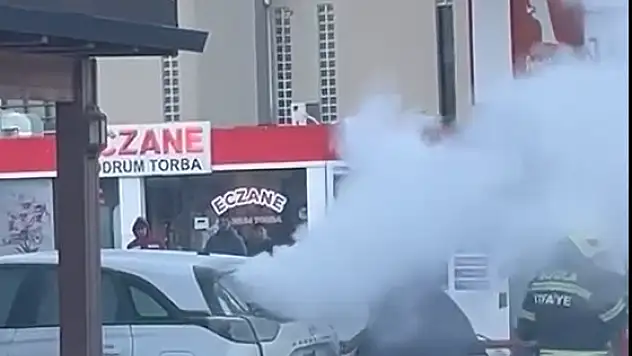 Bodrum'da Araç Yangını Paniğe Neden Oldu