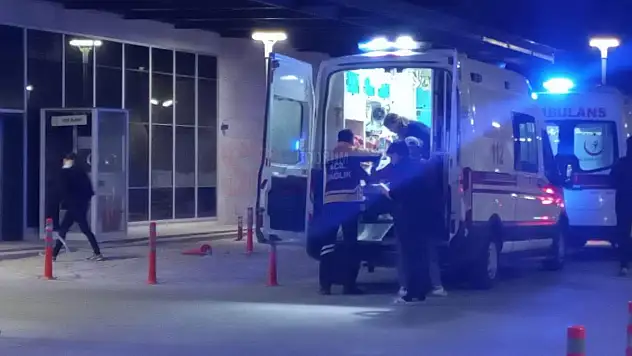 Bodrum'da Çıkan Bıçaklı Kavgada 2 Kişi Yaralandı