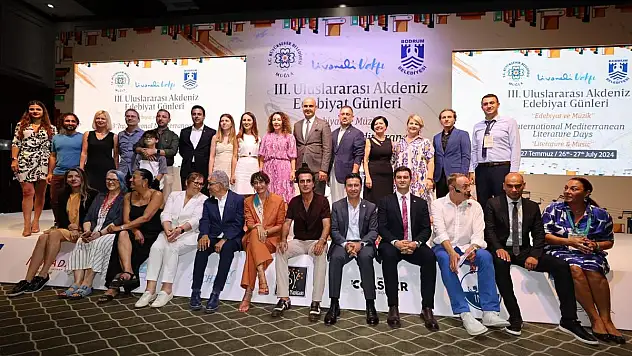 Bodrum'da Edebiyat ve Müzik Şöleni