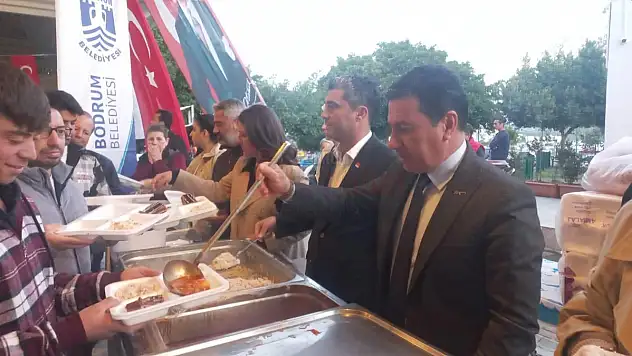 BODRUM'DA İFTAR ETKİNLİĞİ DÜZENLENDİ