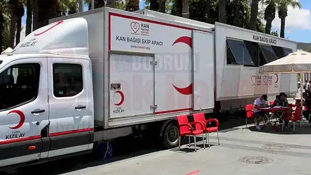 Bodrum'da Kızılay'a Yoğun Kan Bağışında Bulunuldu