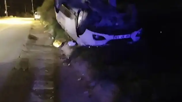 Bodrum'da Kontrolden Çıkan Araç Yol Kenarına Devrildi