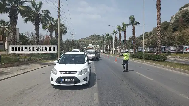 Bodrum'da kural ihlali yapan 140 sürücüye 48 bin lira trafik cezası uygulandı