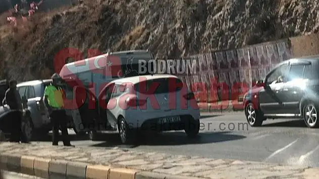 Bodrum'da maddi hasarlı kaza