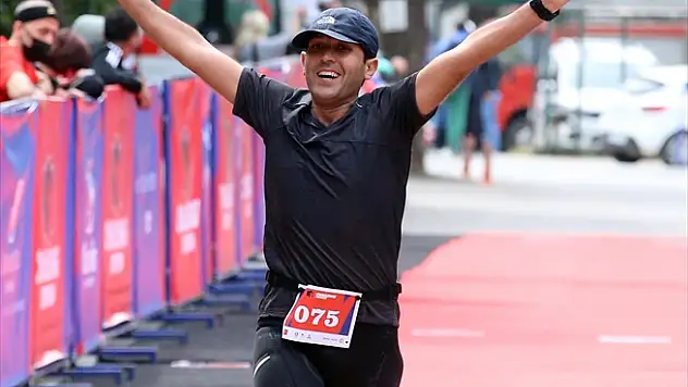 Bodrum'da 'Man Woman Challenge' Triatlon Yarışı renkli görüntülere sahne oldu