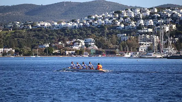 Bodrum'da 'Masters Regatta Kürek Yarışları' başladı