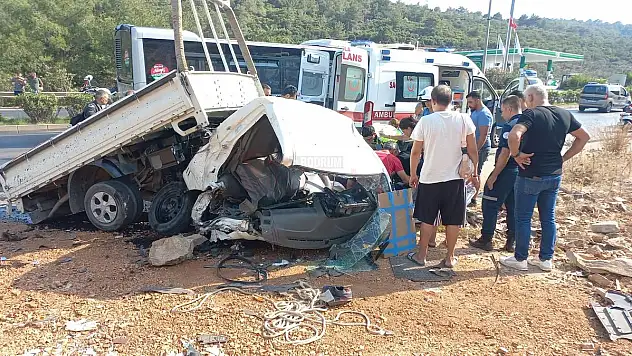 Bodrum'da Meydana Gelen Kazada 1'i Ağır 2 Kişi Yaralandı