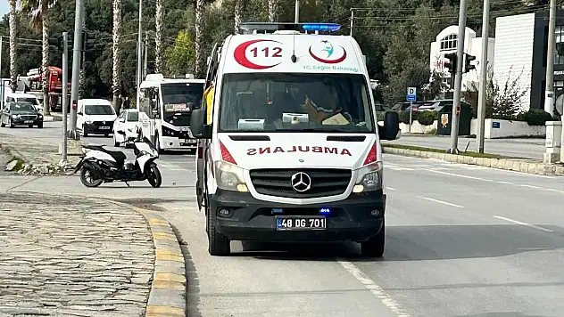 Bodrum'da Motosiklet Kazası: Sürücü Hastaneye Kaldırıldı
