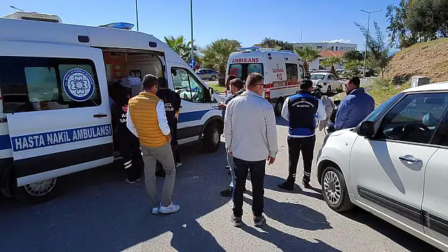 Bodrum'da Motosiklet Kazası: Sürücü Yaralandı, Hastaneye Gitmeyi Reddetti
