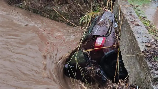 Bodrum'da Şiddetli Yağış Hayatı Olumsuz Etkili