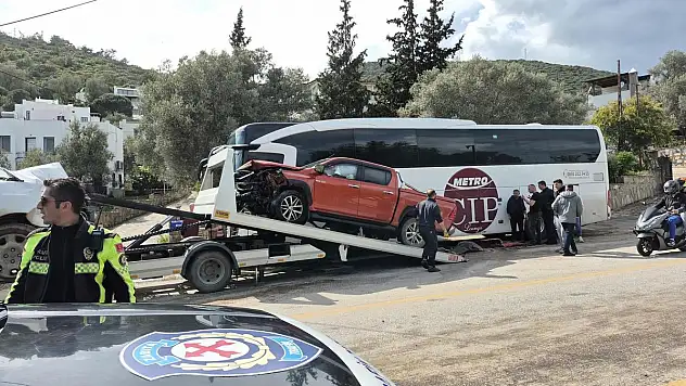 Bodrum'da Trafik Kazası: 5 Kişi Yaralandı