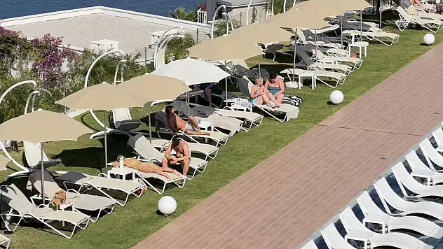 Bodrum'da Yazdan Kalma Günler Yaşanıyor