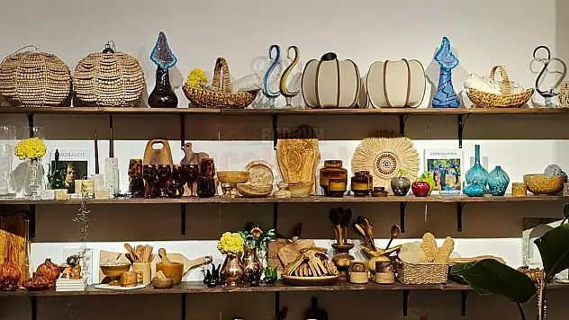 Bodrum'da Yeni Ev Dekorasyon ve Mobilya Mağazası: BELONG to home  Yalıkavakta Açıldı