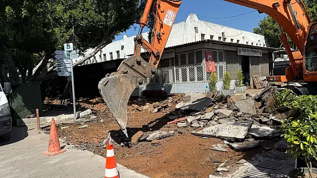 Bodrum'da Yol Yenileme ve Asfalt Çalışmaları Devam Ediyor