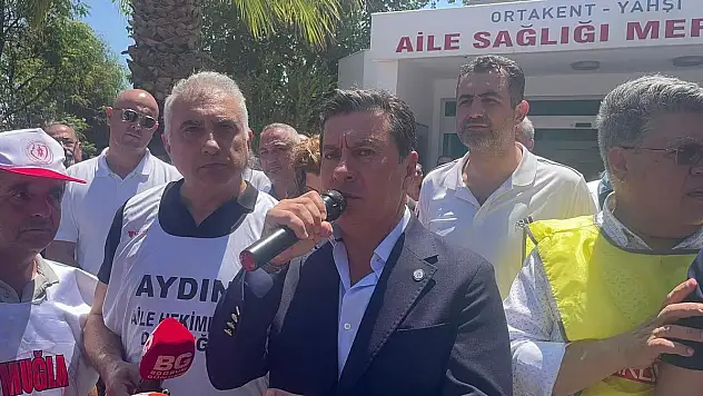 Bodrum'da Yüzlerce Kişi Doktora Yapılan Saldırıyı Kınadı