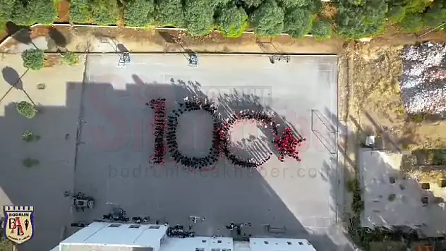 Bodrum'lu Öğrencilerden 100. Yıl'a Özel Koreografi